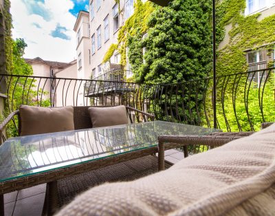Premium Apartment with Balcony